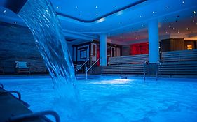 Hotel Carpathia